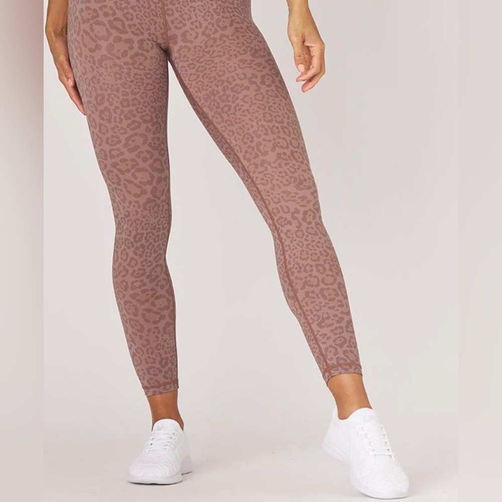 Glyder‎ | Medium Sultry legging in Cocoa Leopard